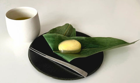Custard Mochi in Bamboo Leaf 笹かすたーと