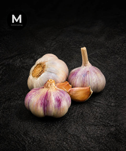 French rose garlic bulbs with pink-tinged skins | Mmmm Singapore